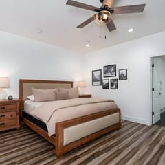 Ryann’s King Suite Haven near Majestic Yosemite